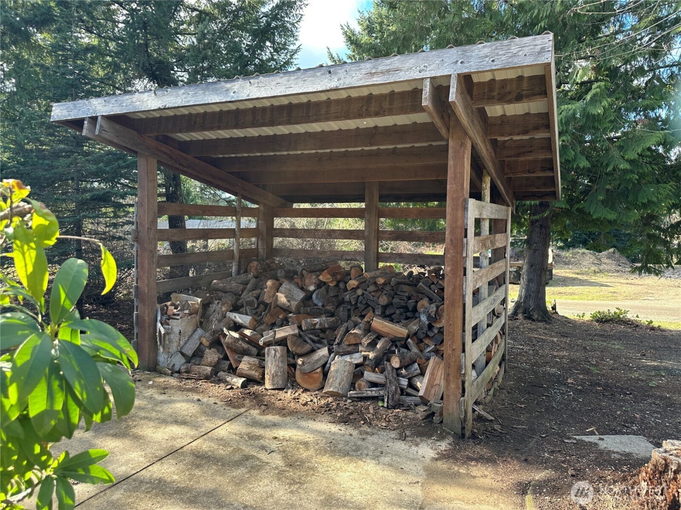 240 NE Chinook Drive , Belfair, WA 98528