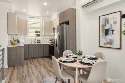 1402 N 95th Street , Seattle, WA 98013 - Photo 11