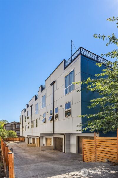 1402 N 95th Street , Seattle, WA 98013 - Photo 25