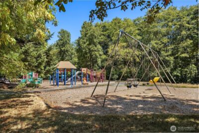 1402 N 95th Street , Seattle, WA 98013 - Photo 30