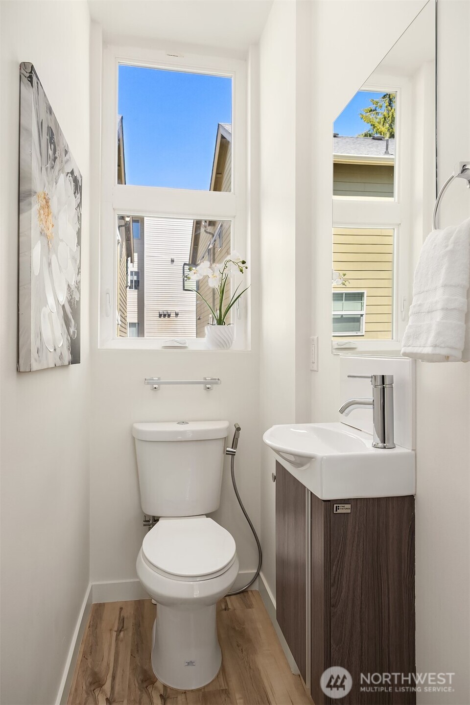 1402 N 95th Street , Seattle, WA 98013