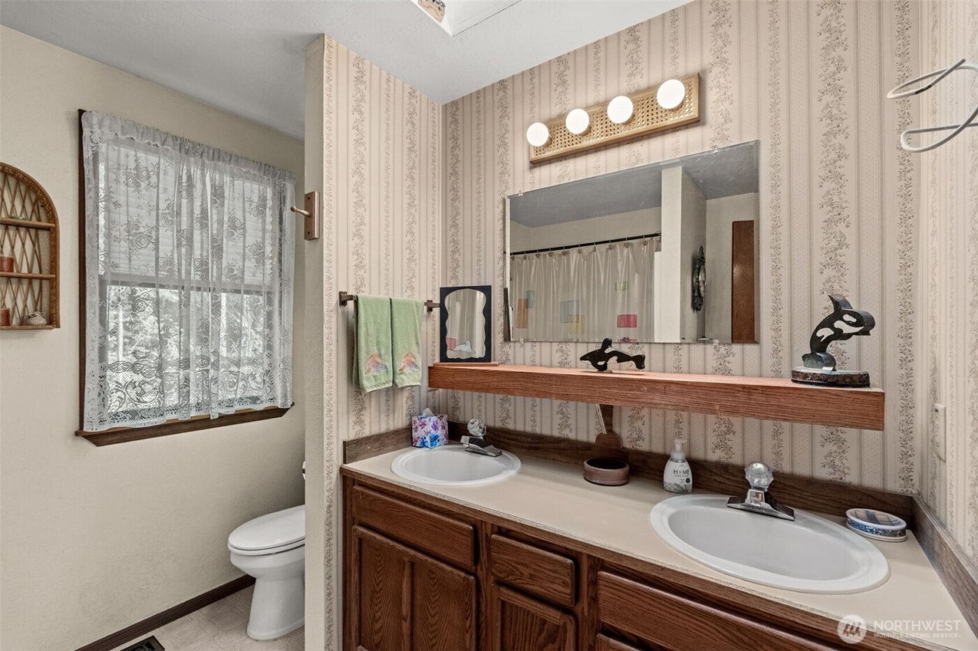 8115 Berry Ridge Lane NW, Silverdale, WA 98383