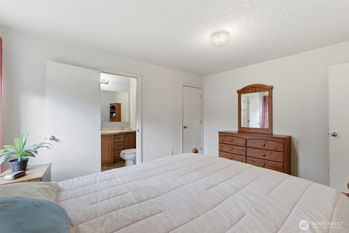 19141 Joselyn Street SW, Rochester, WA 98579