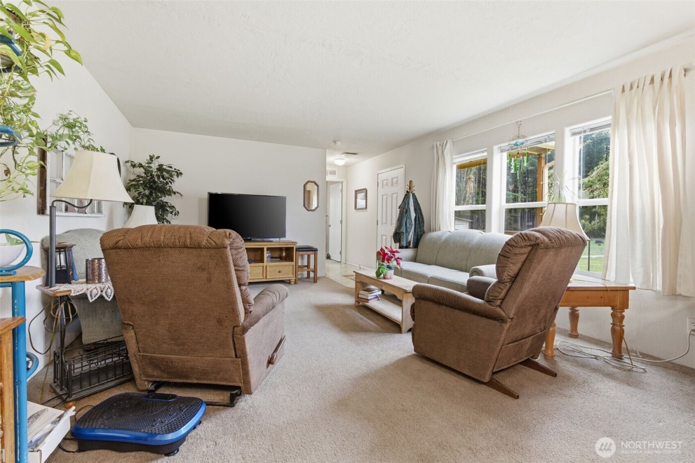 19141 Joselyn Street SW, Rochester, WA 98579