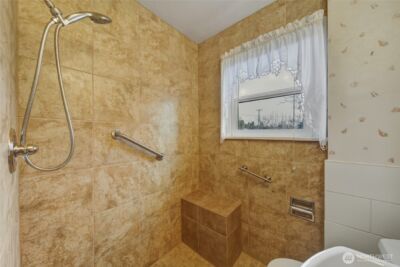 1044 N Clinton St , Walla Walla, WA 99362 - Photo 16