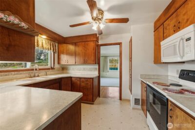 1044 N Clinton St , Walla Walla, WA 99362 - Photo 6