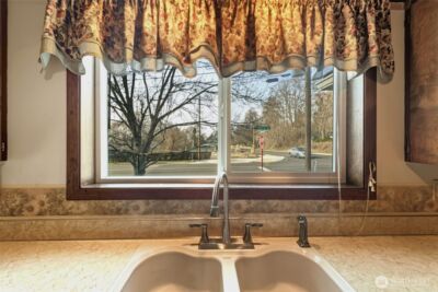 1044 N Clinton St , Walla Walla, WA 99362 - Photo 8