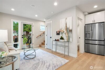 3054 Fairmount Ave SW #B, Seattle, WA 98116 - Photo 3