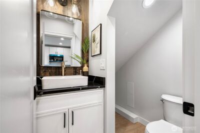 3054 Fairmount Ave SW, Seattle, WA 98116 - Photo 5