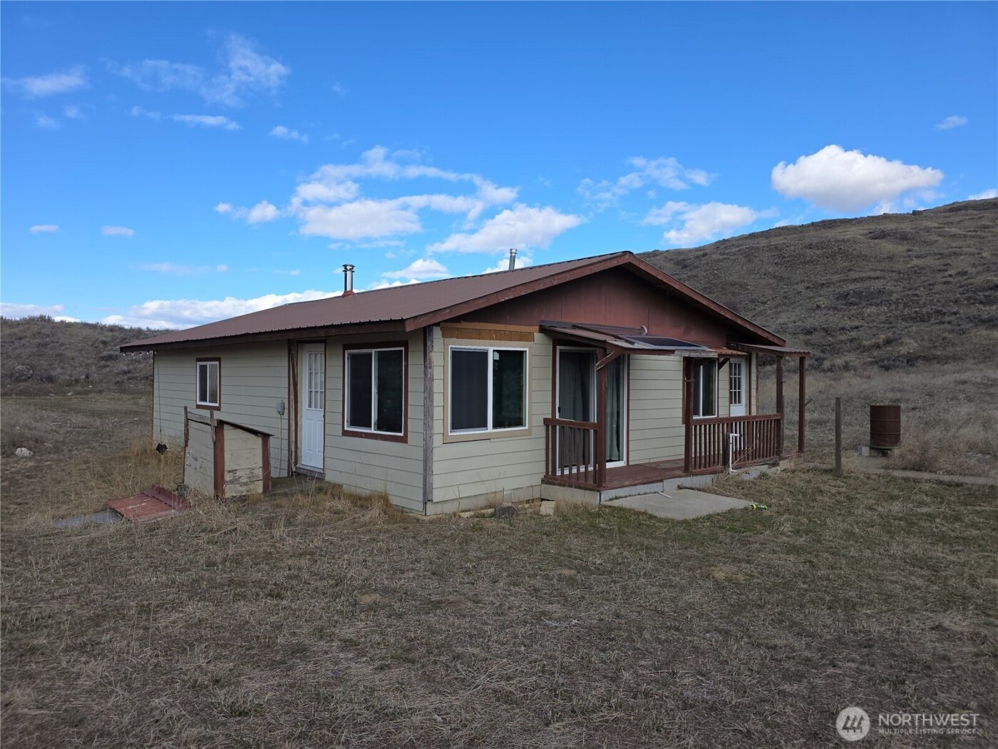 105 Emily Road , Oroville, WA 98844