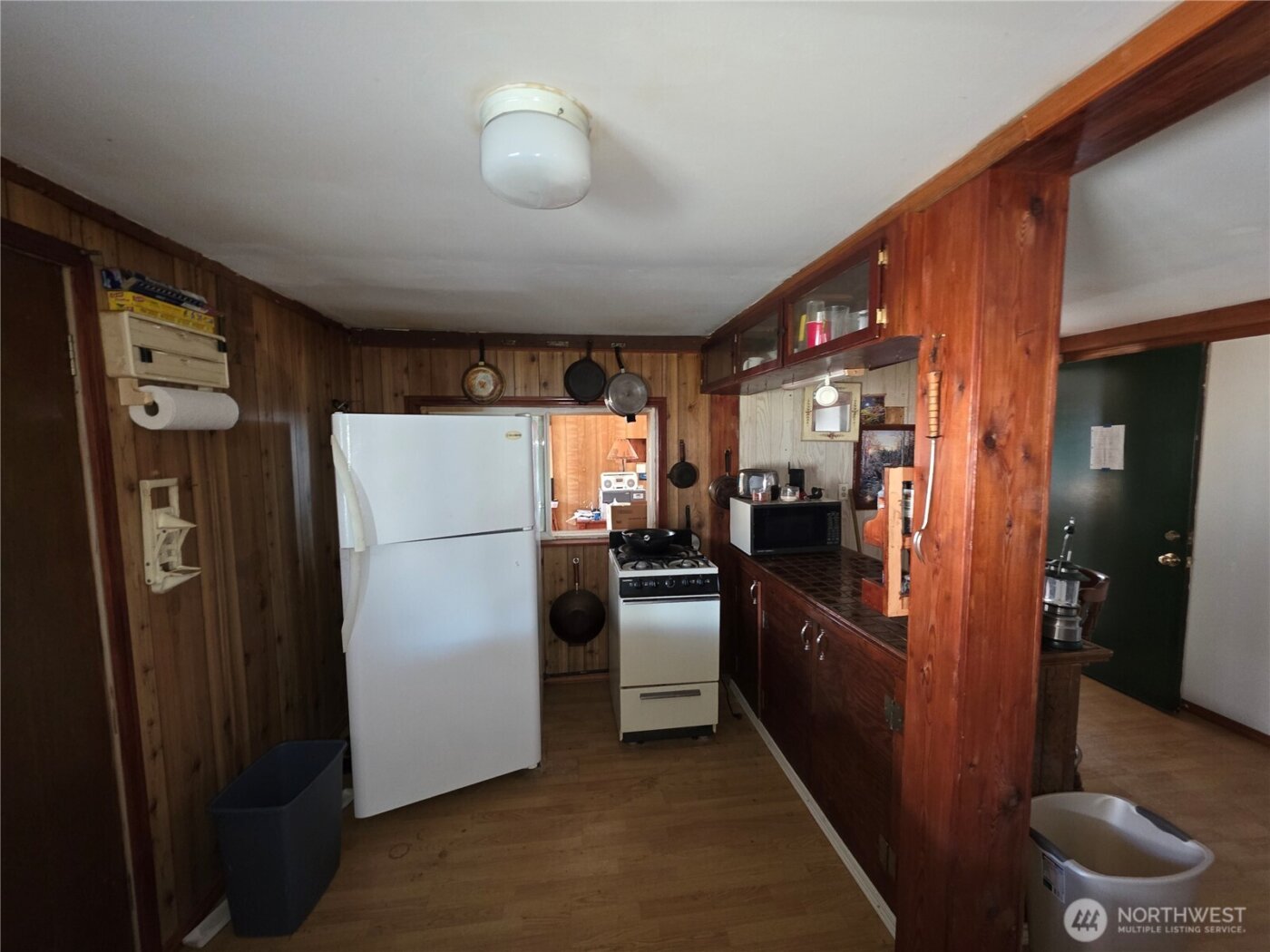 105 Emily Road , Oroville, WA 98844