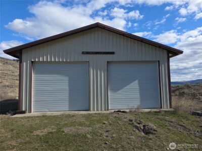 105 Emily Road , Oroville, WA 98844 - Photo 3