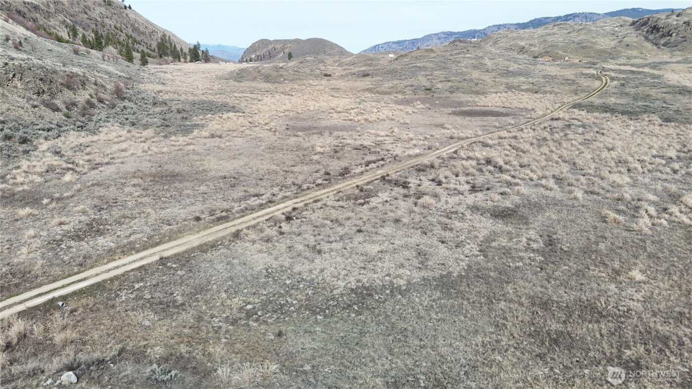 105 Emily Road , Oroville, WA 98844