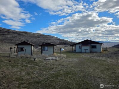 105 Emily Road , Oroville, WA 98844 - Photo 4