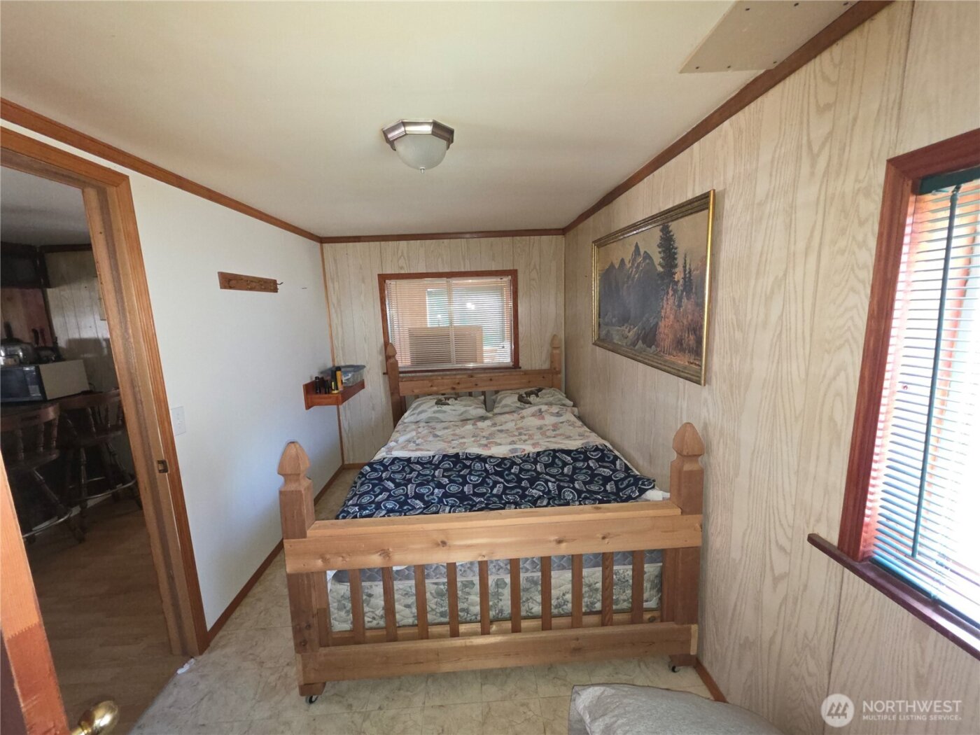 105 Emily Road , Oroville, WA 98844