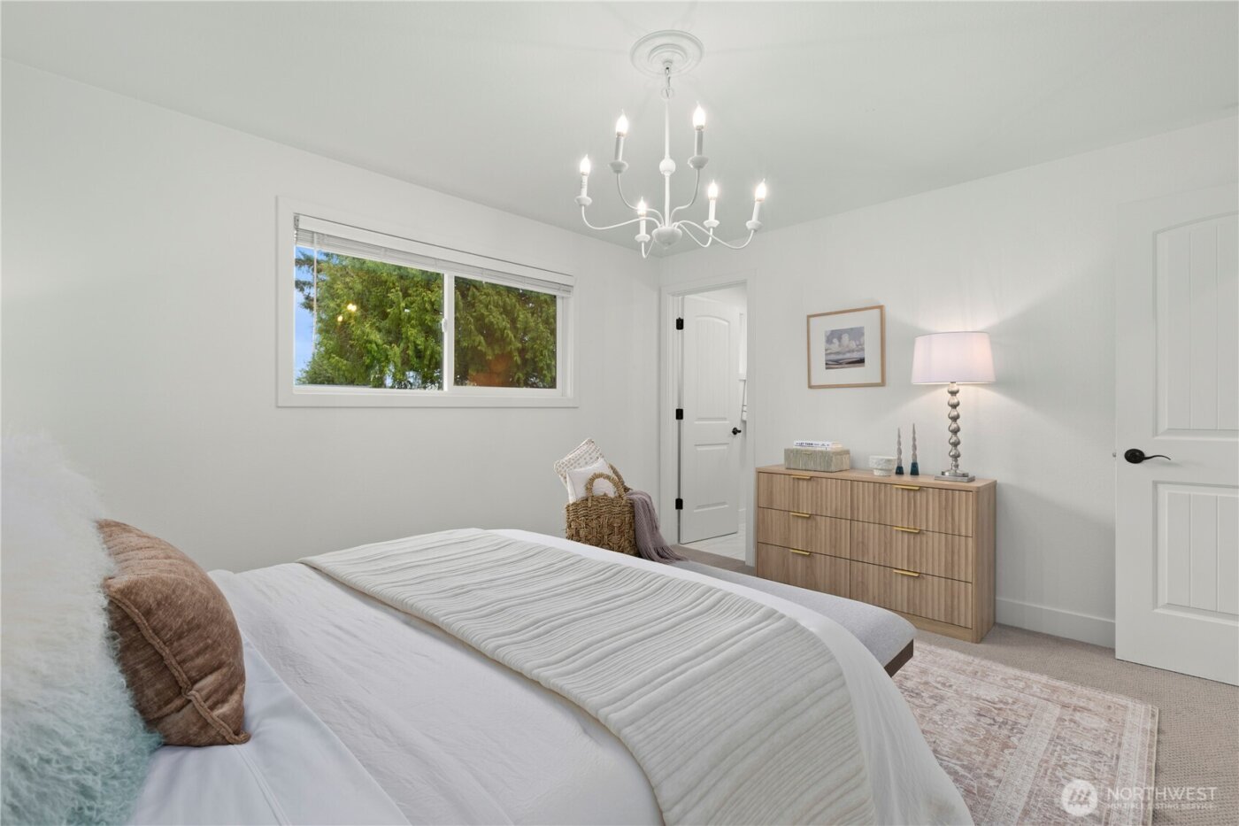 35844 13th Avenue SW, Federal Way, WA 98126