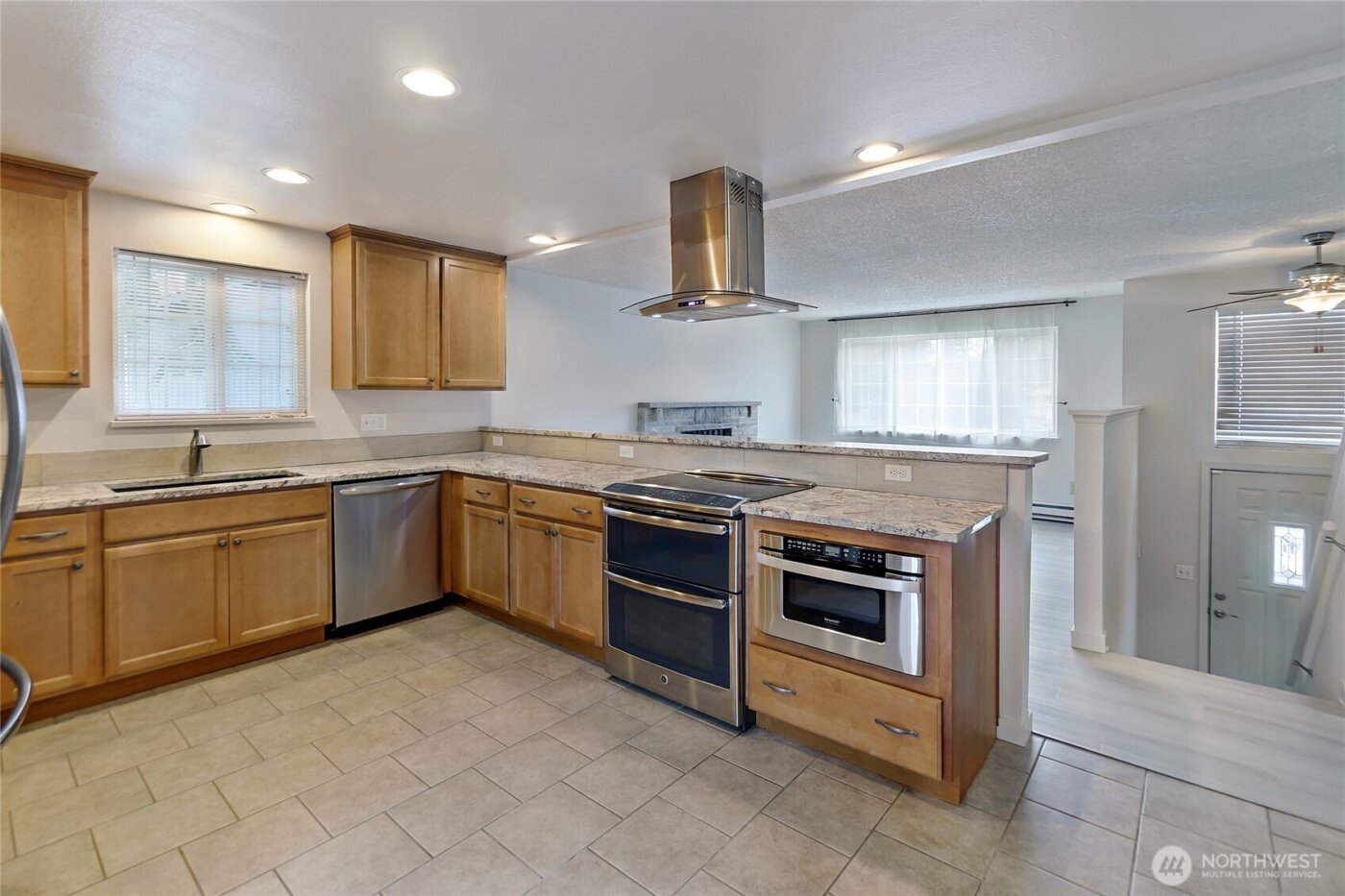 2426 155th Street Ct E, Tacoma, WA 98445