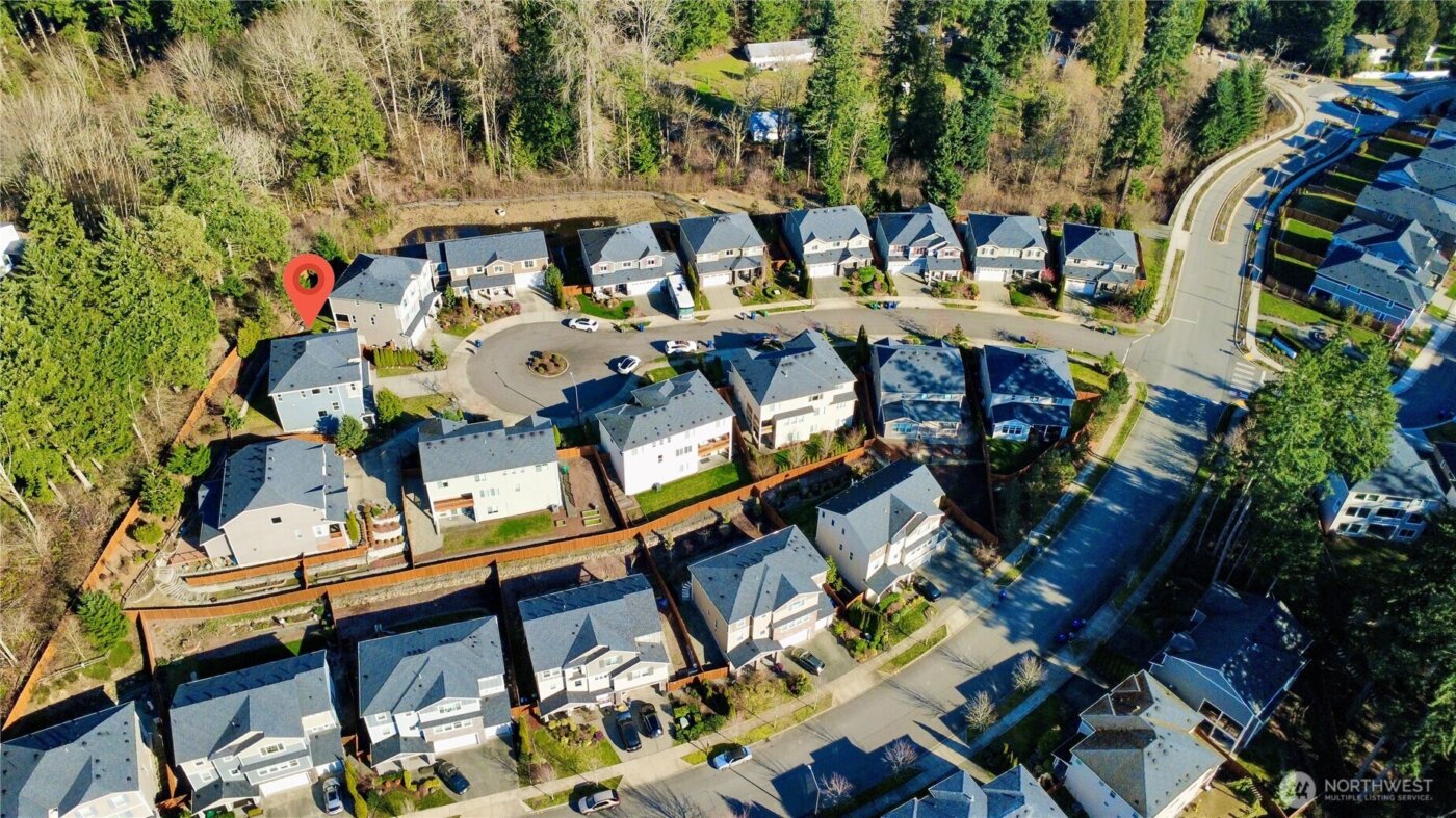 8402 121st Place SE, Newcastle, WA 98056