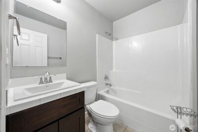 101 Murphy Lane S, Rainier, WA 98576 - Photo 14