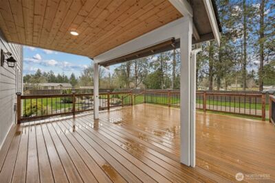 101 Murphy Lane S, Rainier, WA 98576 - Photo 26