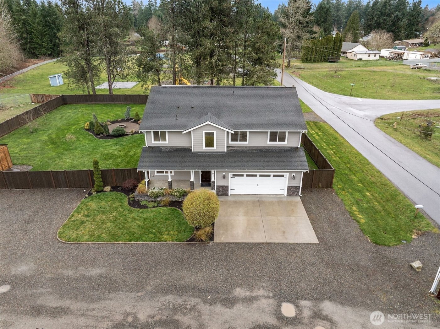 101 Murphy Lane S, Rainier, WA 98576