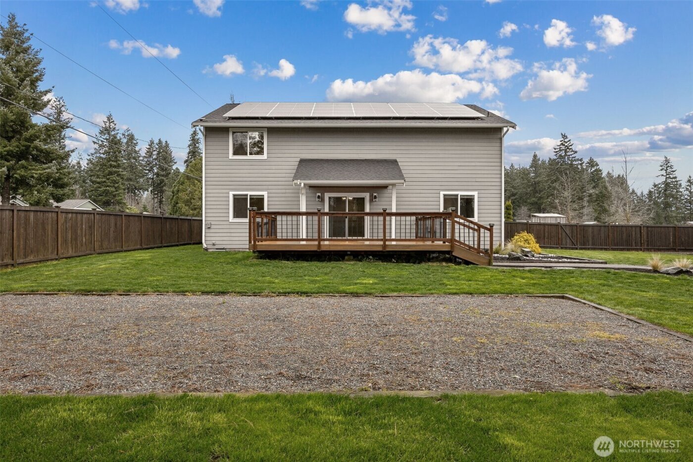 101 Murphy Lane S, Rainier, WA 98576