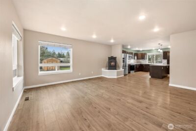 101 Murphy Lane S, Rainier, WA 98576 - Photo 4