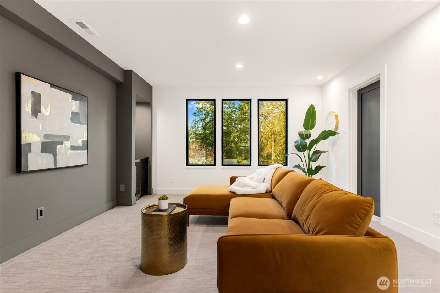 601 Chris David Drive , Steilacoom, WA 98388