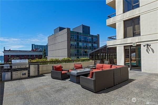 2201 3rd Avenue #804, Seattle, WA 98121