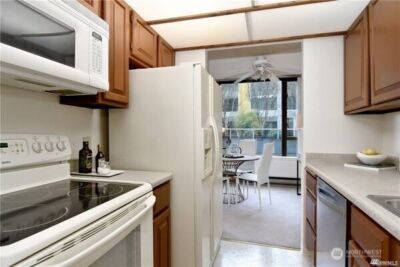 2201 3rd Avenue #804, Seattle, WA 98121 - Photo 9