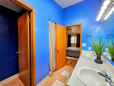 20414 2nd Avenue E, Spanaway, WA 98387 - Photo 24