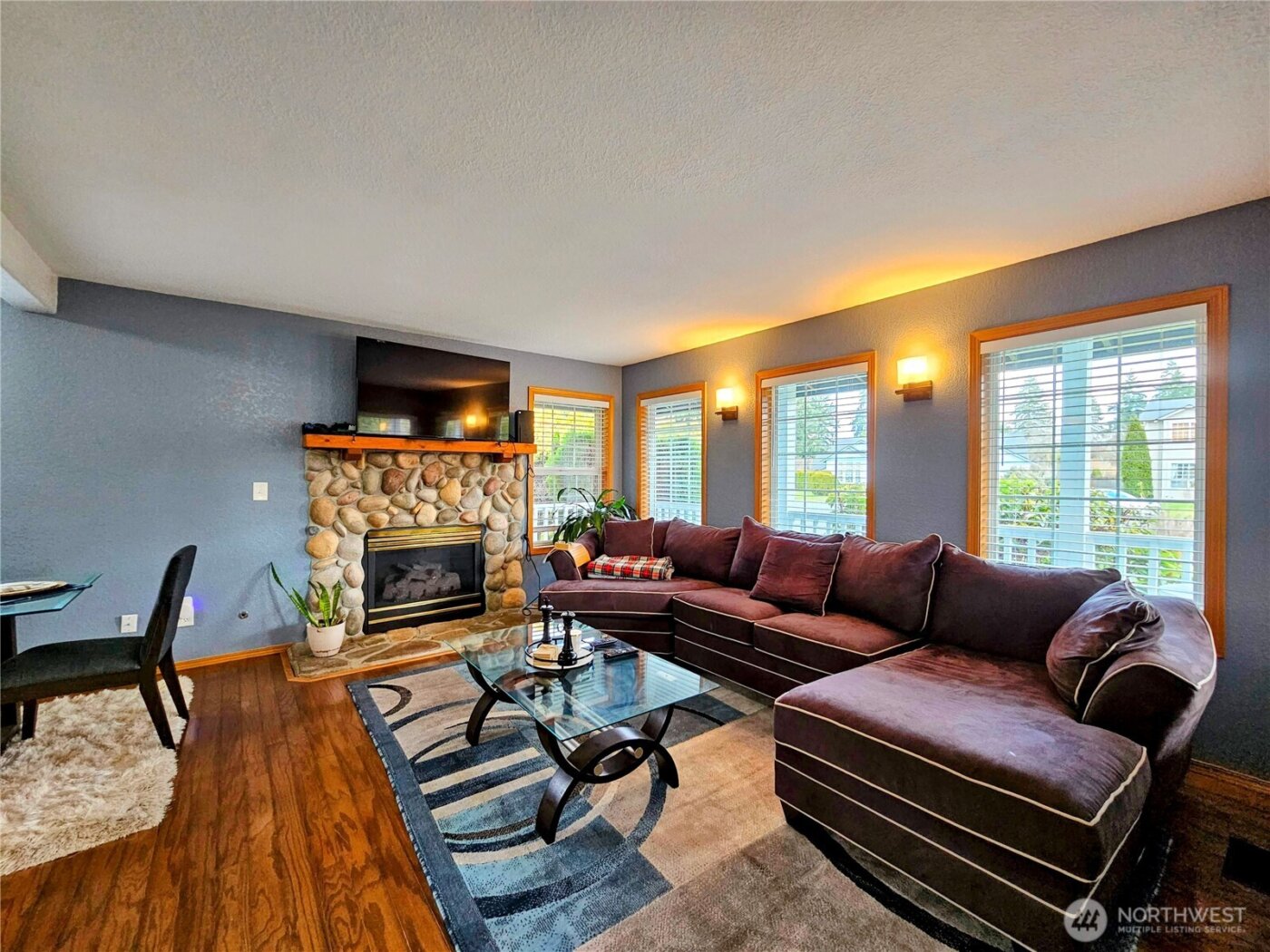 20414 2nd Avenue E, Spanaway, WA 98387