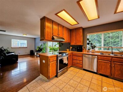 20414 2nd Avenue E, Spanaway, WA 98387 - Photo 10