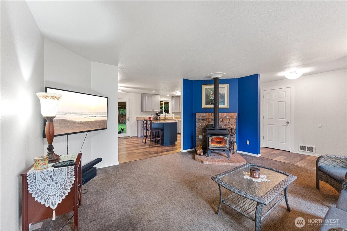 12025 220th Avenue Ct E, Bonney Lake, WA 98391