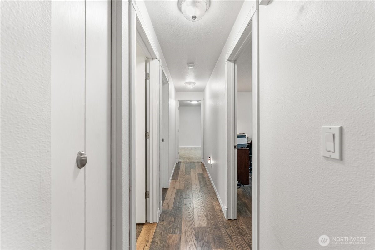 12025 220th Avenue Ct E, Bonney Lake, WA 98391