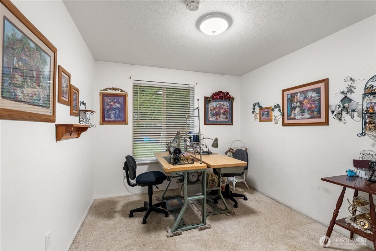 12025 220th Avenue Ct E, Bonney Lake, WA 98391