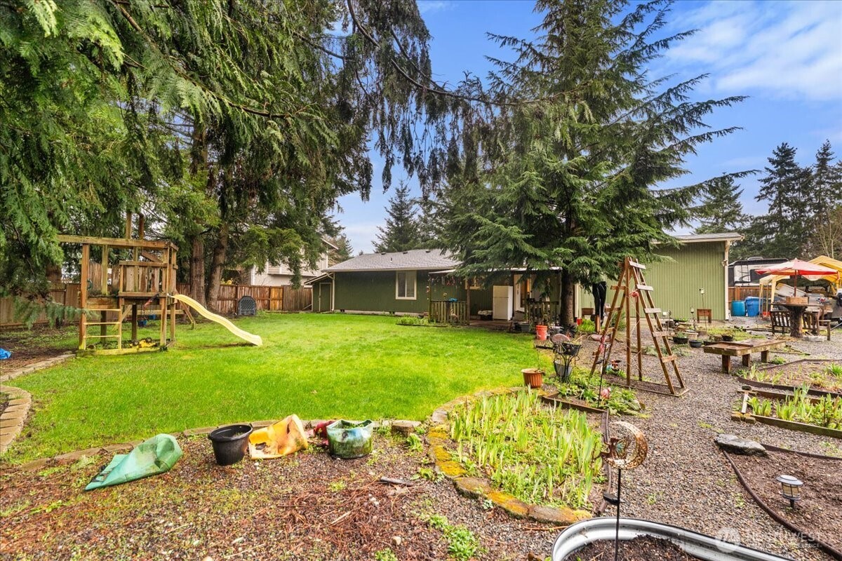 12025 220th Avenue Ct E, Bonney Lake, WA 98391