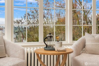 5260 18th Avenue NE, Seattle, WA 98105 - Photo 9