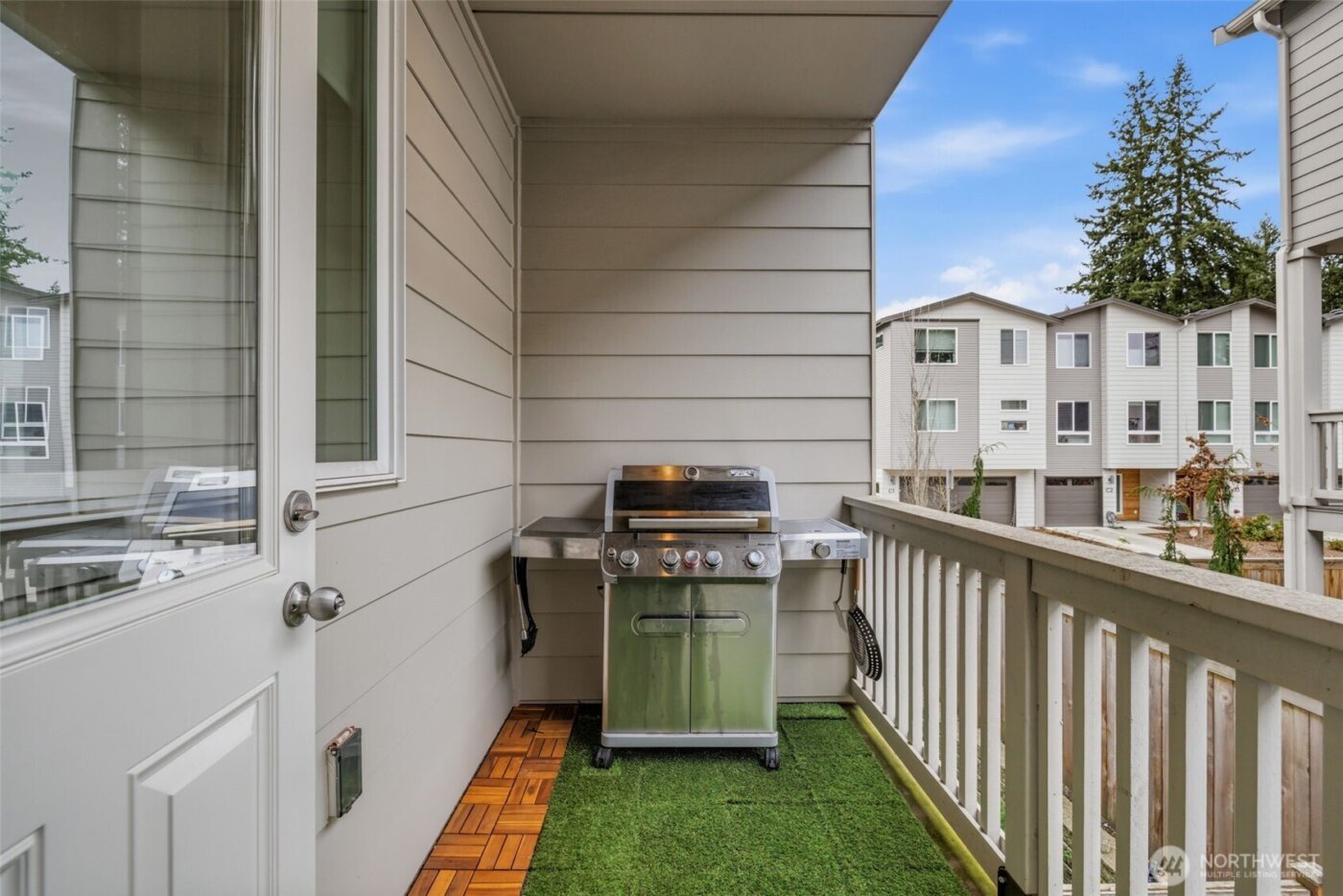 13706 Manor Way #C3, Lynnwood, WA 98087