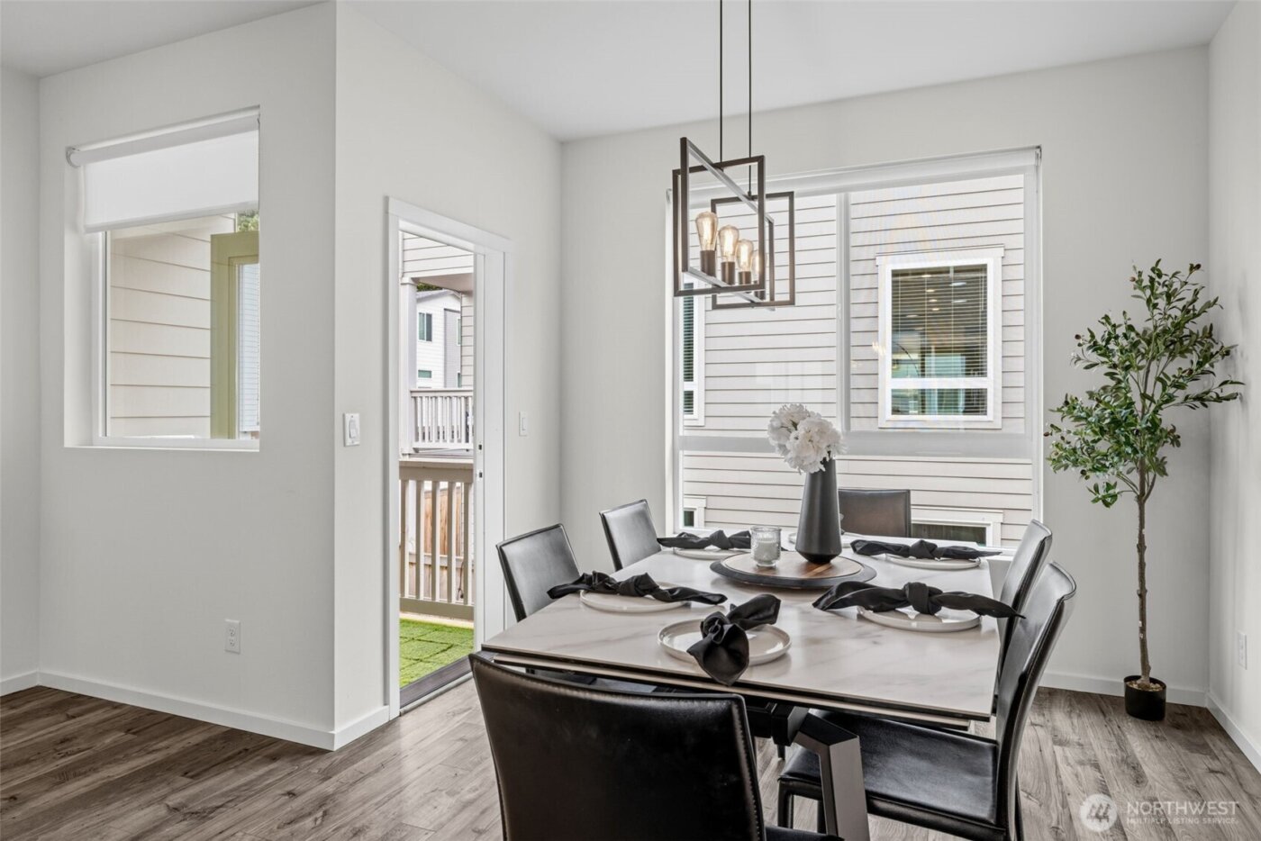 13706 Manor Way #C3, Lynnwood, WA 98087