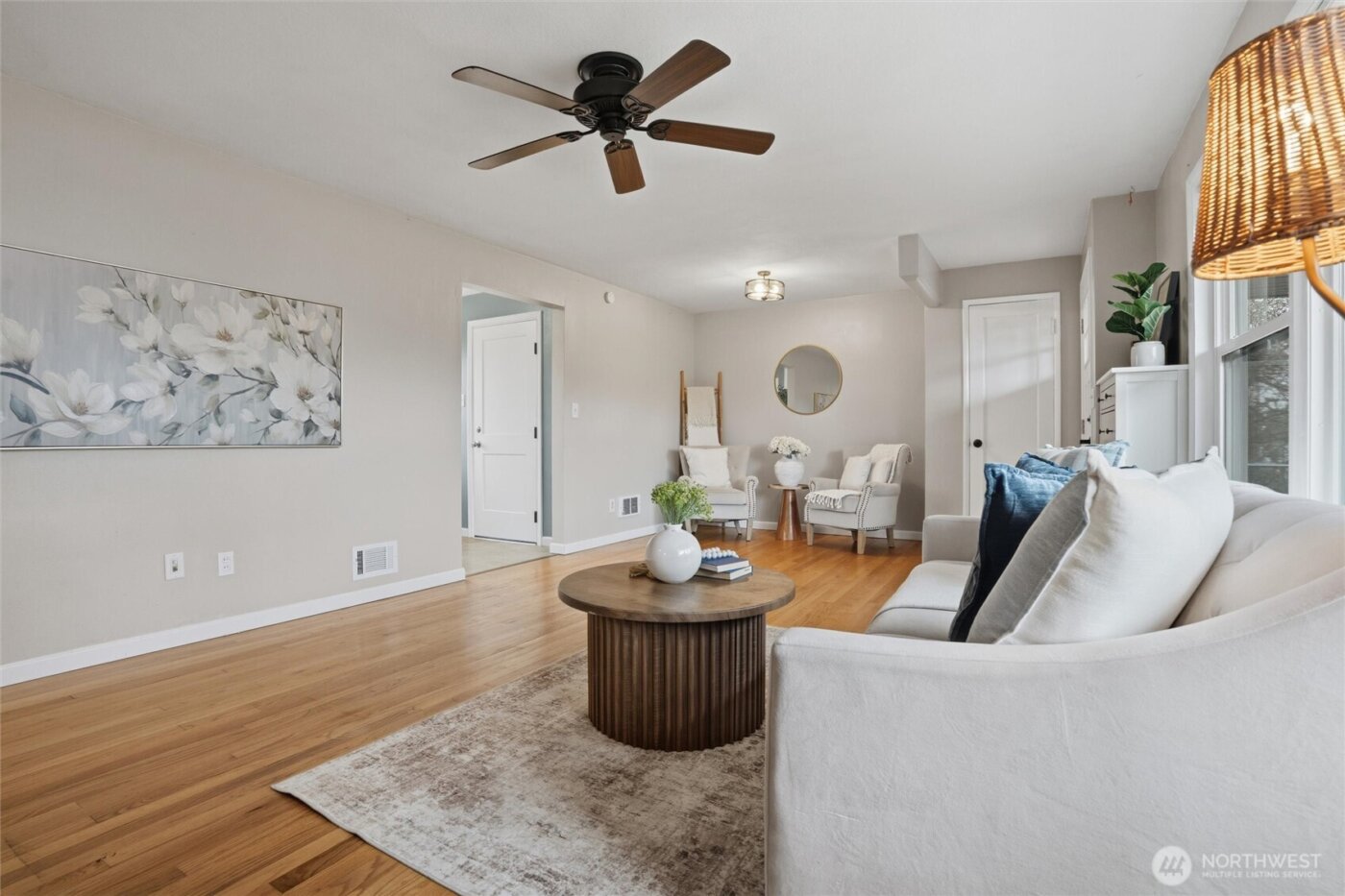 2012 Nipsic Avenue , Bremerton, WA 98310