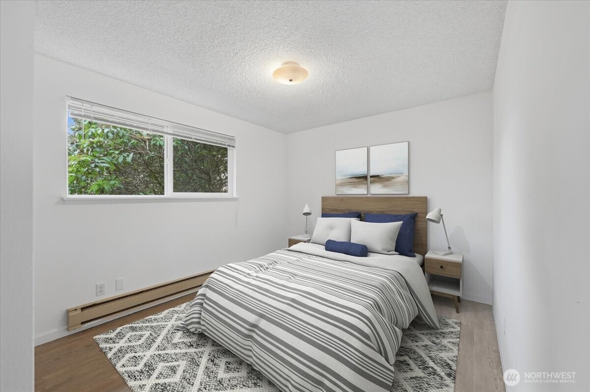 1329 N 183rd Street , Shoreline, WA 98133