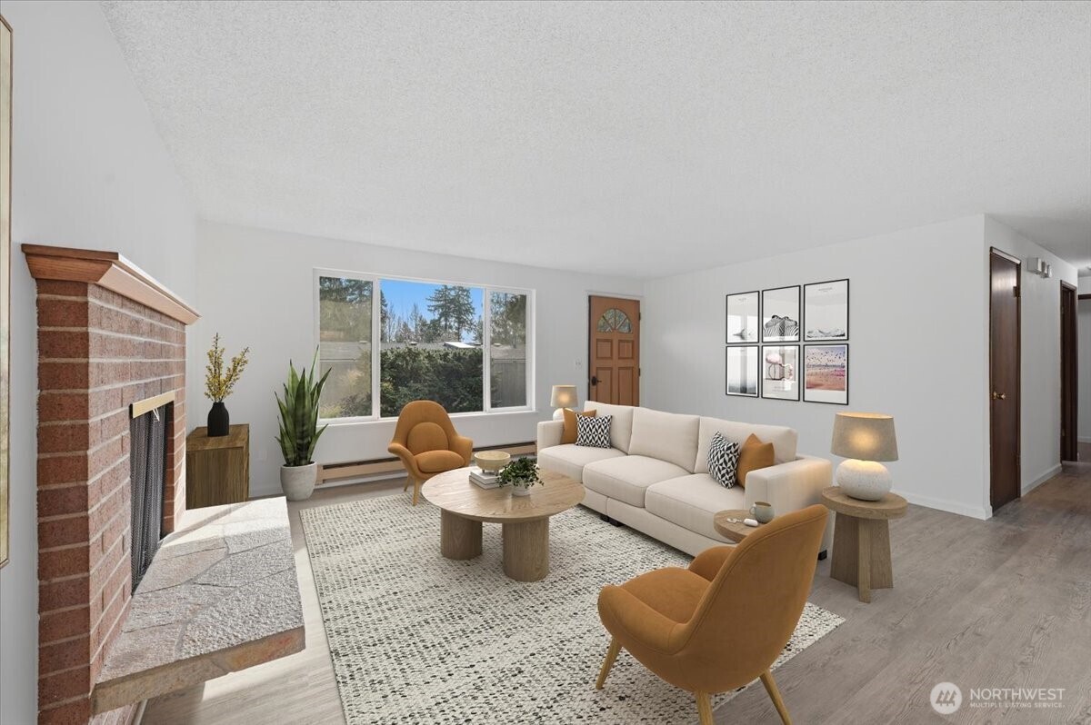 1329 N 183rd Street , Shoreline, WA 98133