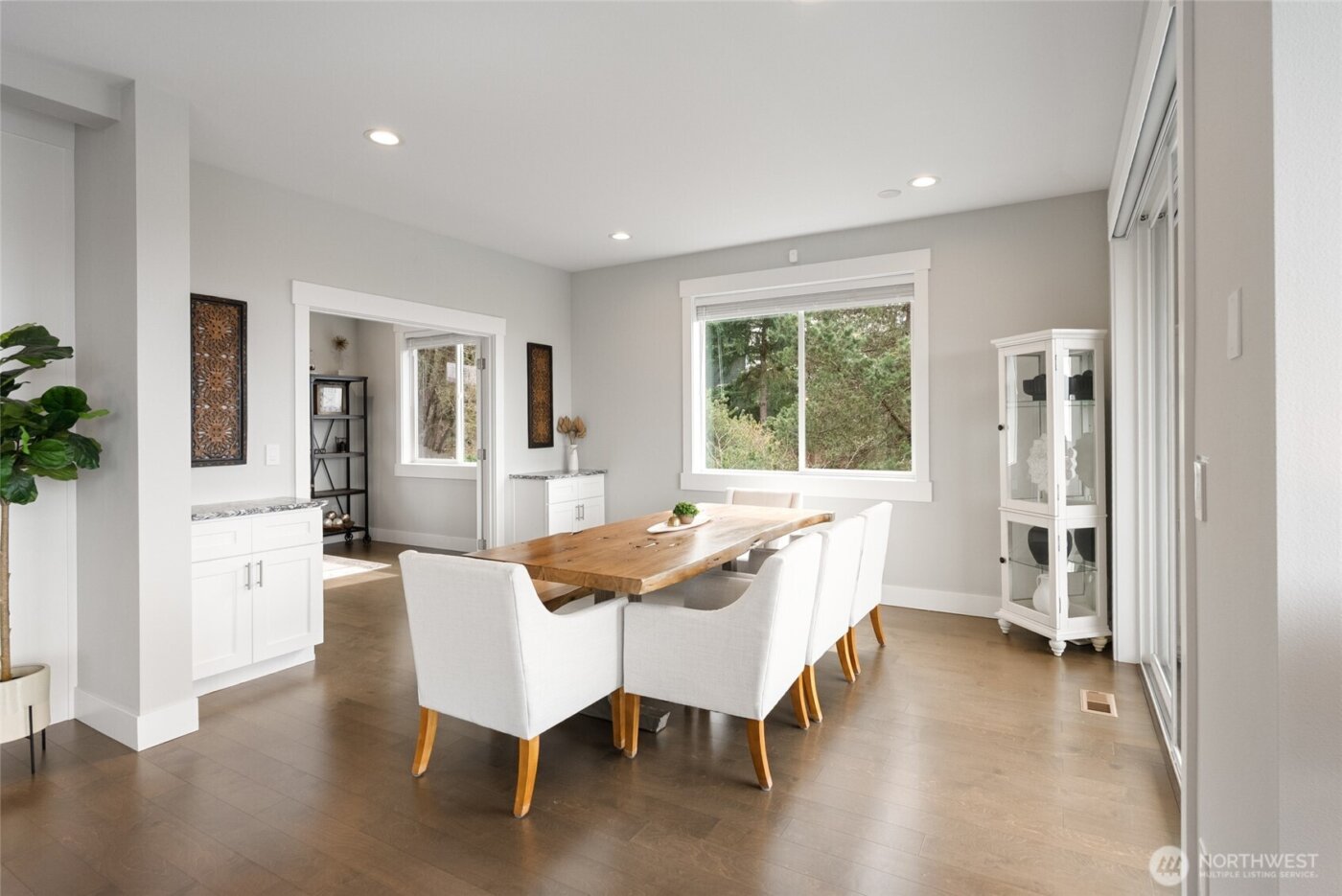 1225 34th St , Bellingham, WA 98229