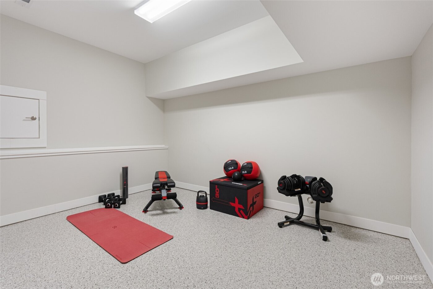 1225 34th St , Bellingham, WA 98229