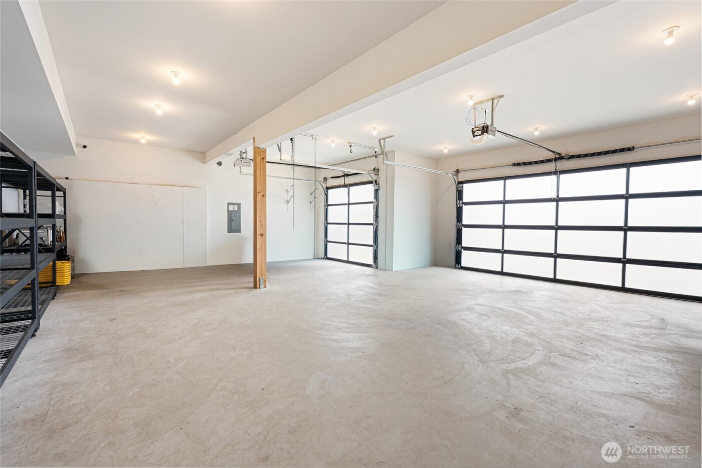 1225 34th St , Bellingham, WA 98229