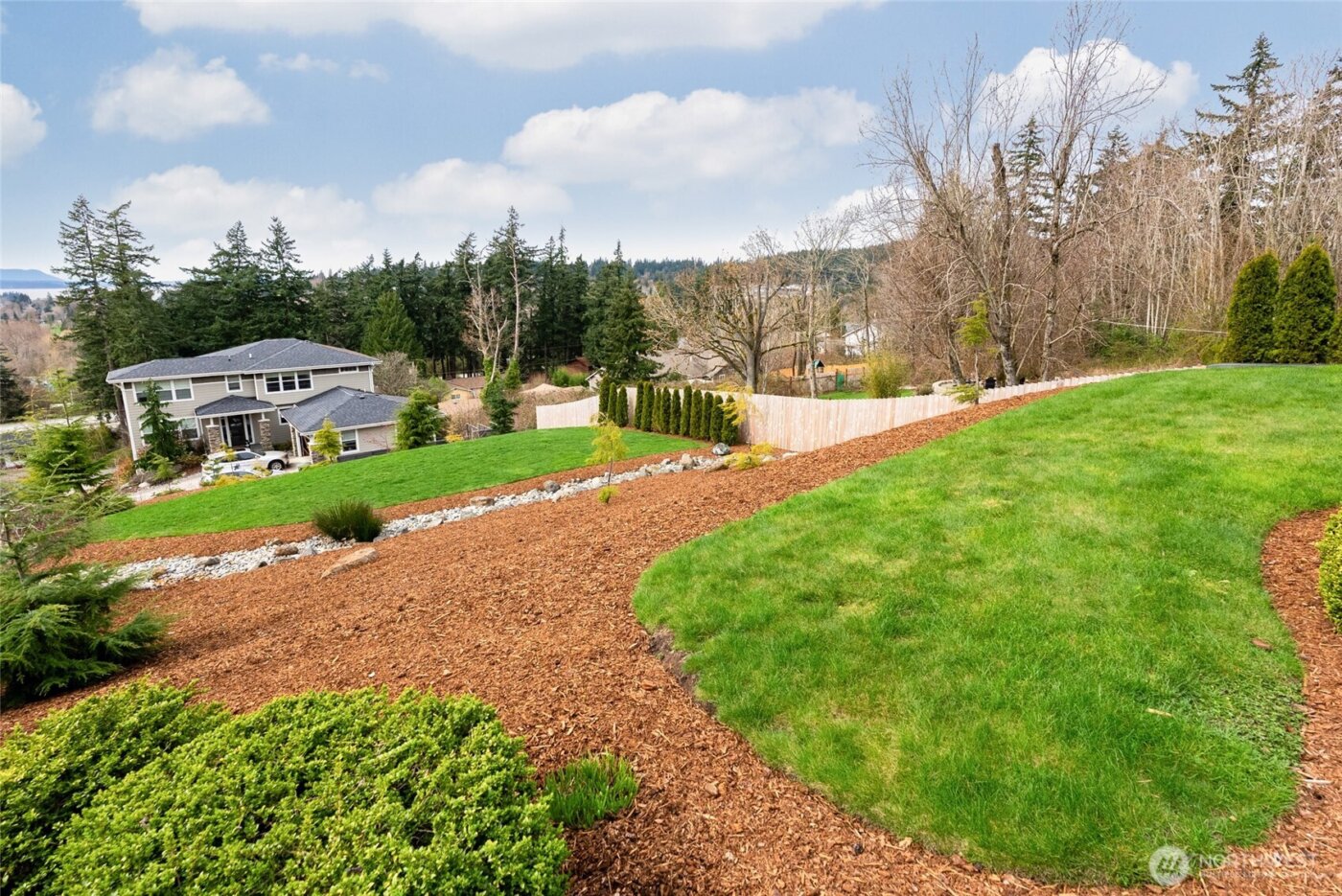 1225 34th St , Bellingham, WA 98229