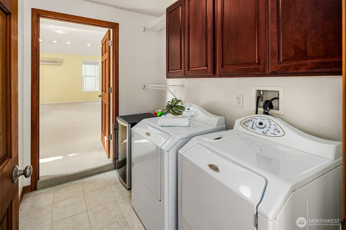 6220 146th Place SE, Bellevue, WA 98006