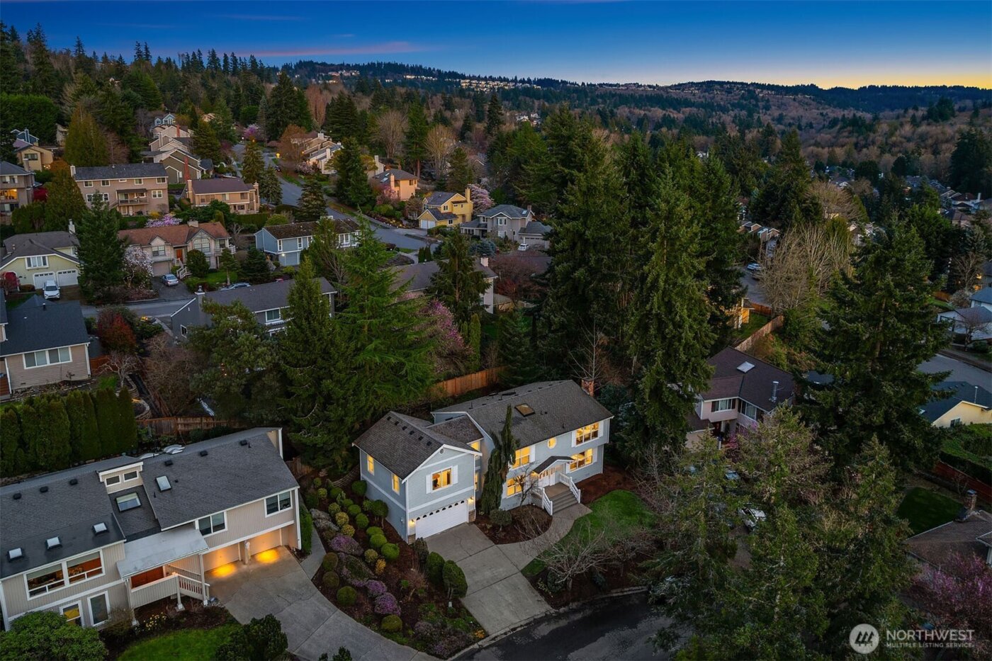 6220 146th Place SE, Bellevue, WA 98006