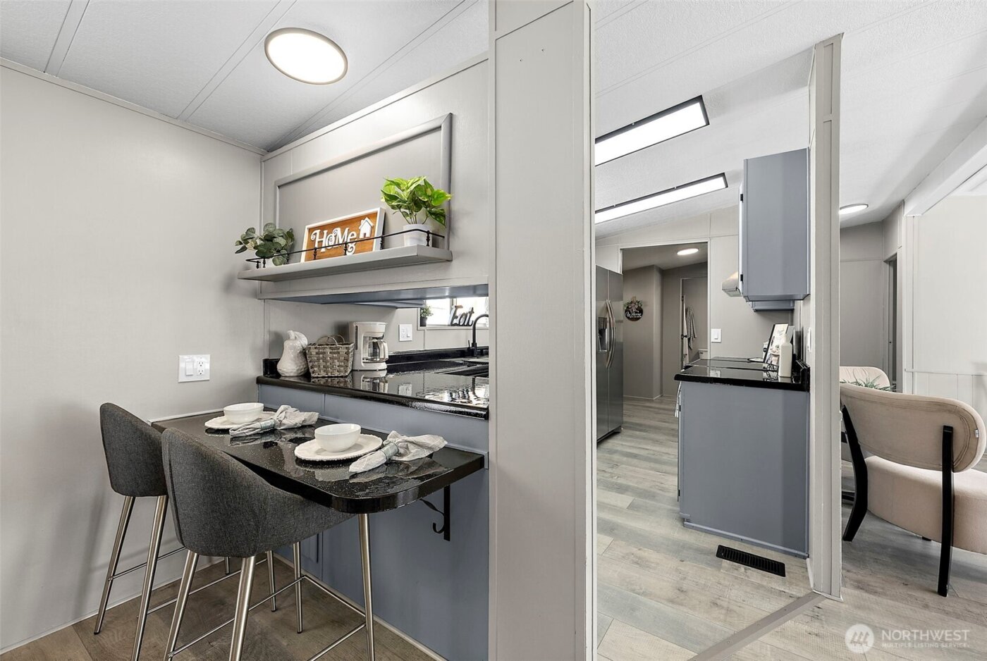 124 W Blakley Drive , Elma, WA 98541